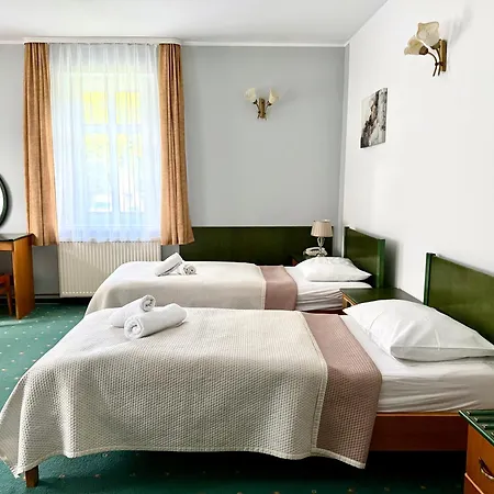Natura Centrum Zdrowia Otel